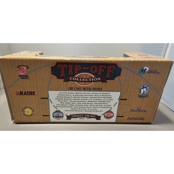 1995 Ertl Collectibles Tip-Off Collection MN Timberwolves Ford Pickup Truck Bank - Picture 4 of 9